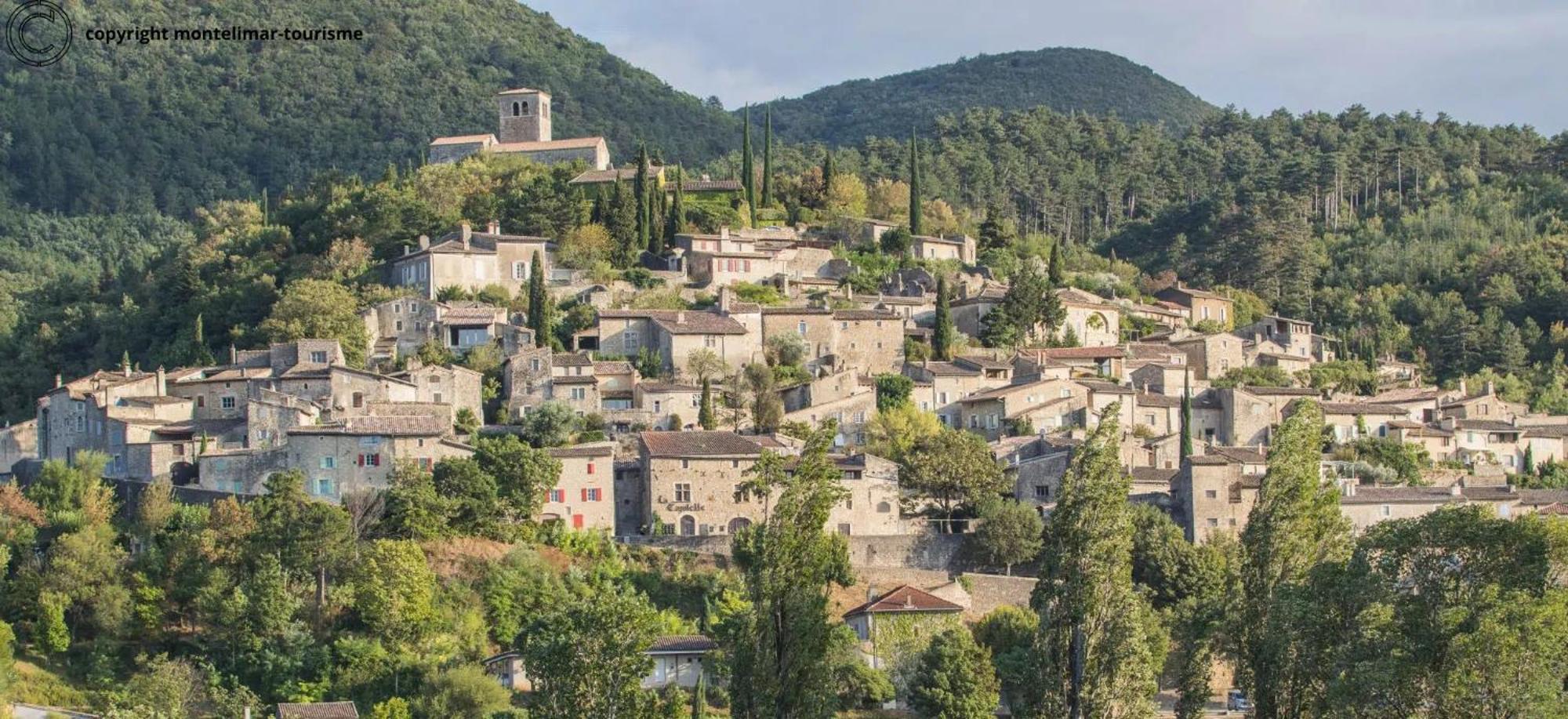 Готель Campanile Montelimar Nord - A7 Sortie 17 Les Tourrettes Екстер'єр фото